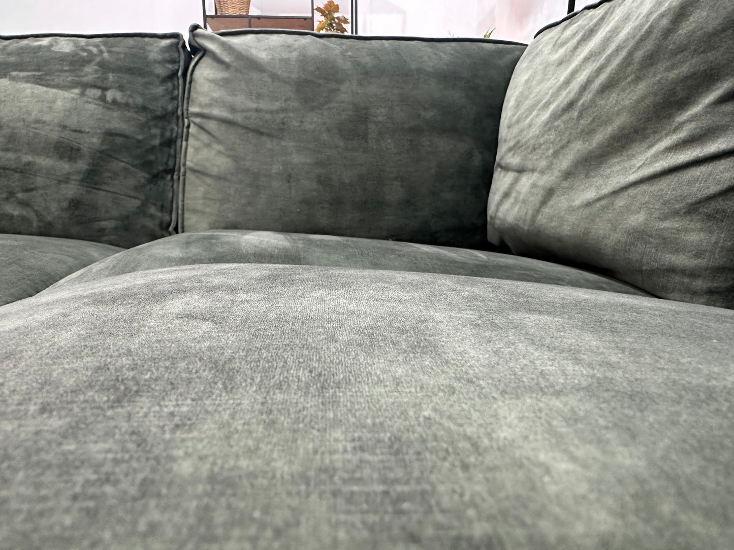 Groene Velvet Hoekbank ~ Losse Rugkussens Met Afneembare Hoezen