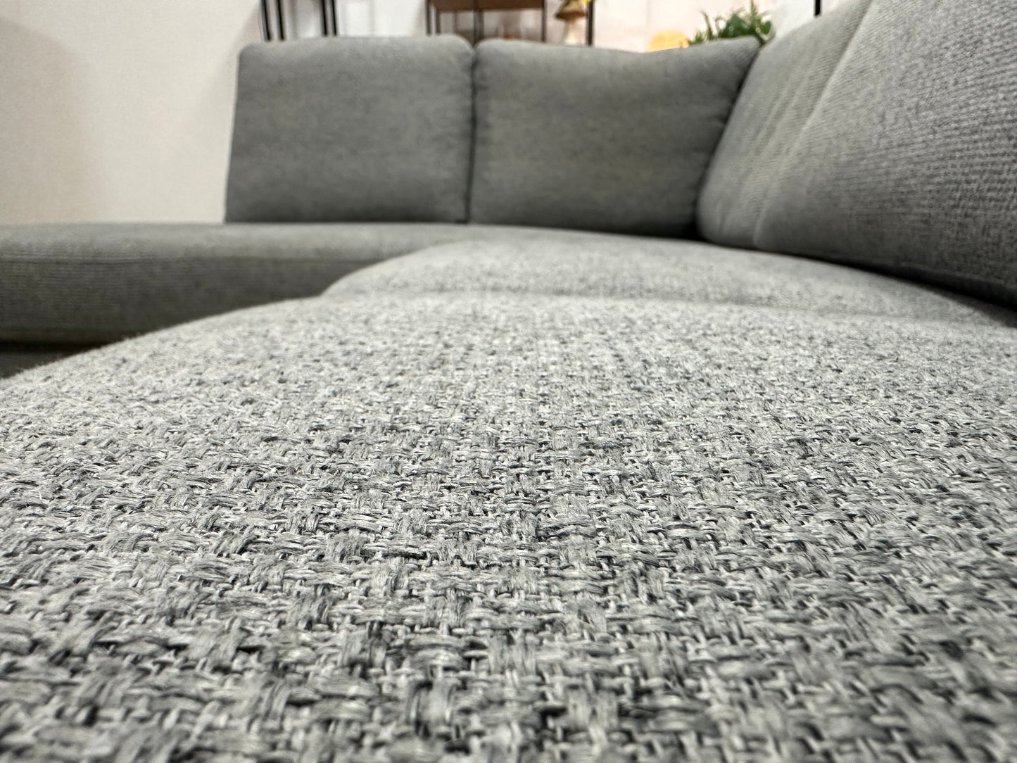 Grijze Hoekbank ~ Losse Rugkussens Met Afneembare Hoezen