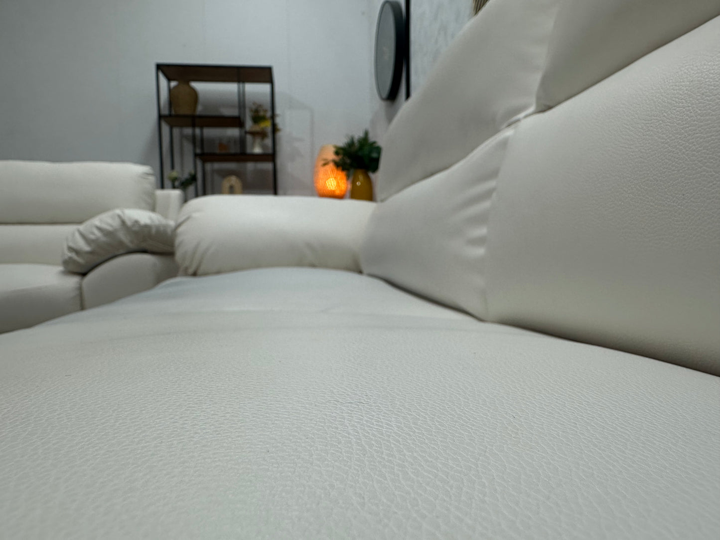 Witte Leather Look Banken Set ~ Inruilvoordeel