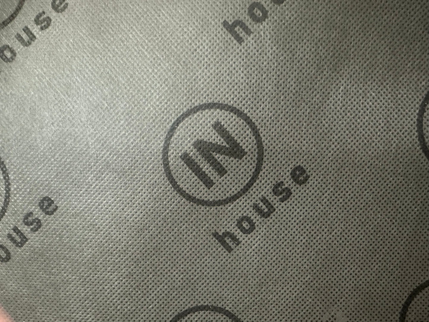 InHouse Zwarte 2.5-Zits Bank ~ Vaste Kussens