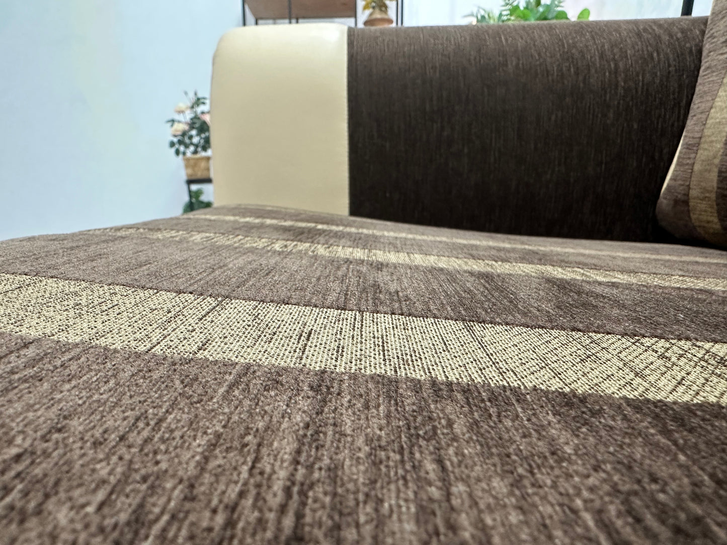 Bruine/Crème Stoffen/Echt Lederen 2.5-Zits Bank ~ Losse Kussens Met Afneembare Hoezen