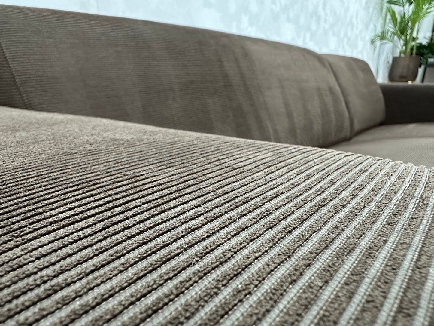 Bruine Ribstof Hoekbank ~ Vaste Kussens