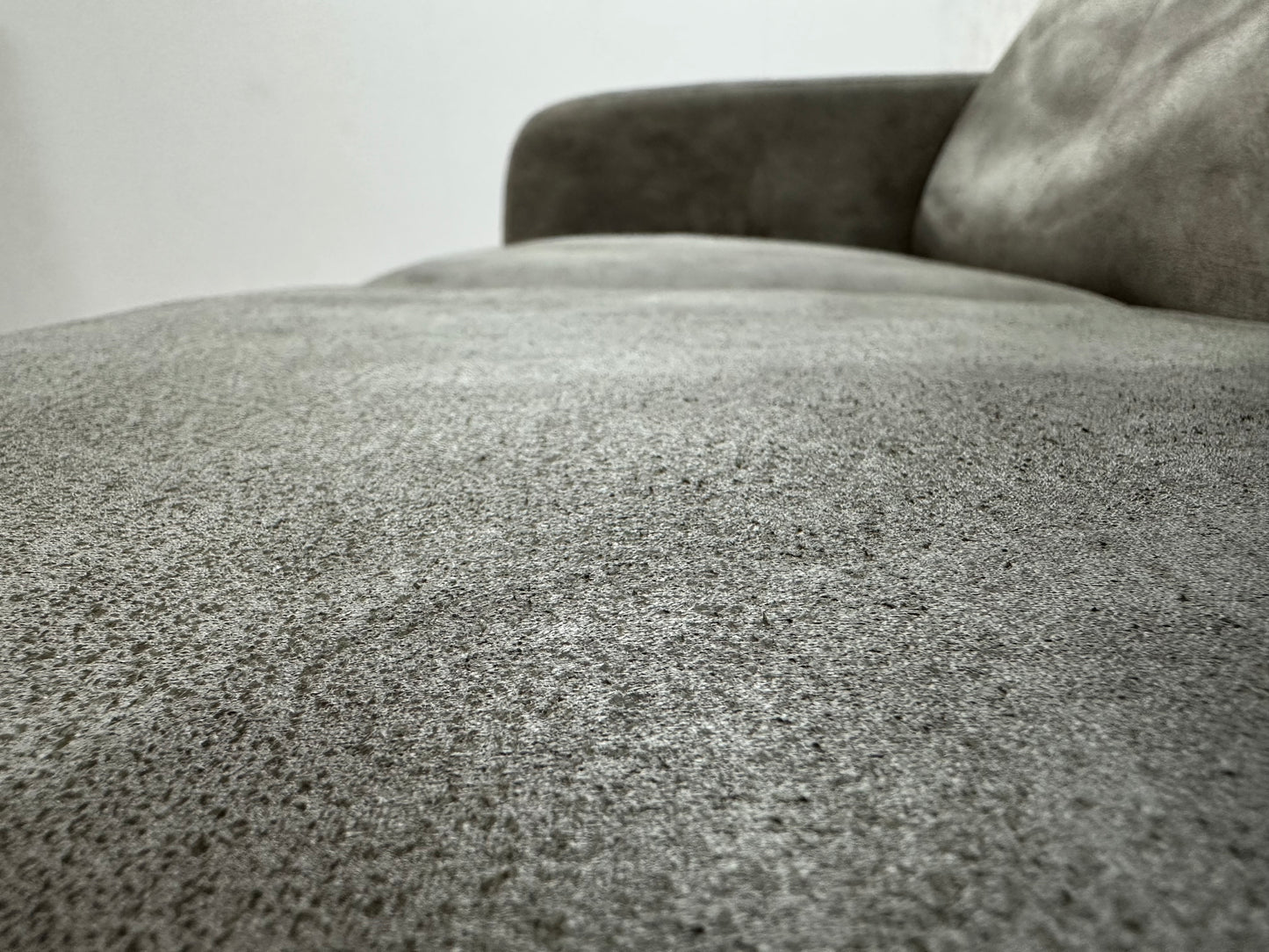 Grijze Suède Stoffen 2.5-Zits Bank ~ Vaste Kussens