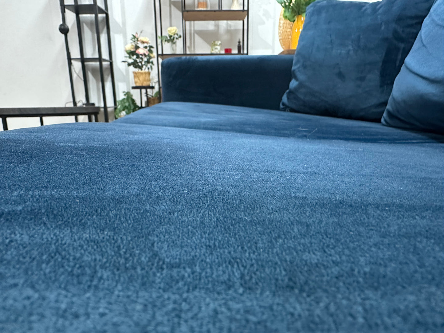 Blauwe Velvet Hoekbank ~ Losse Kussens Met Afneembare Hoezen