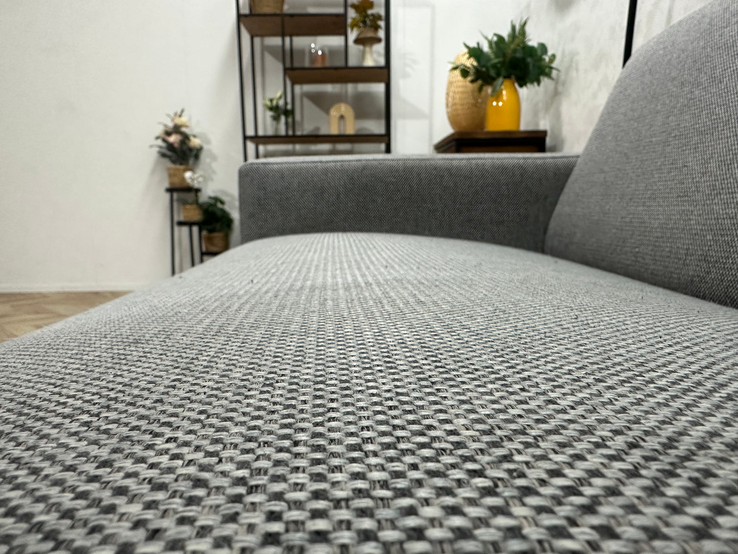 Licht Grijze Hoekbank ~ Vaste Kussens