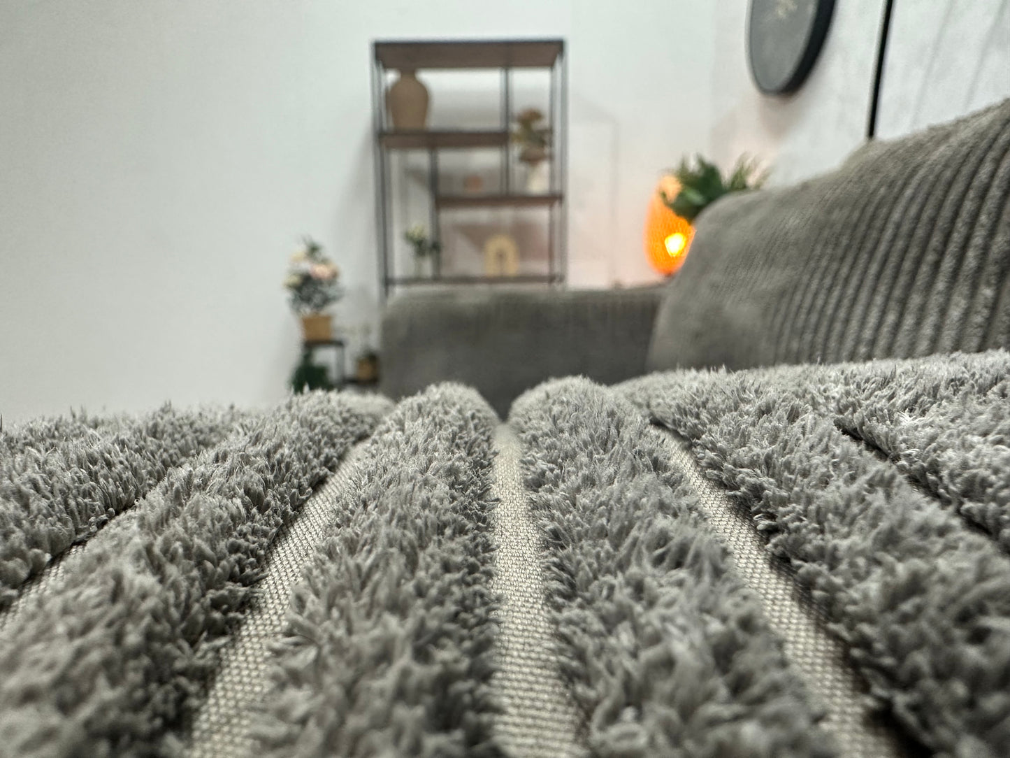 Grijze Ribstof 2.5-Zits Bank ~ Losse Kussens Met Afneembare Hoezen