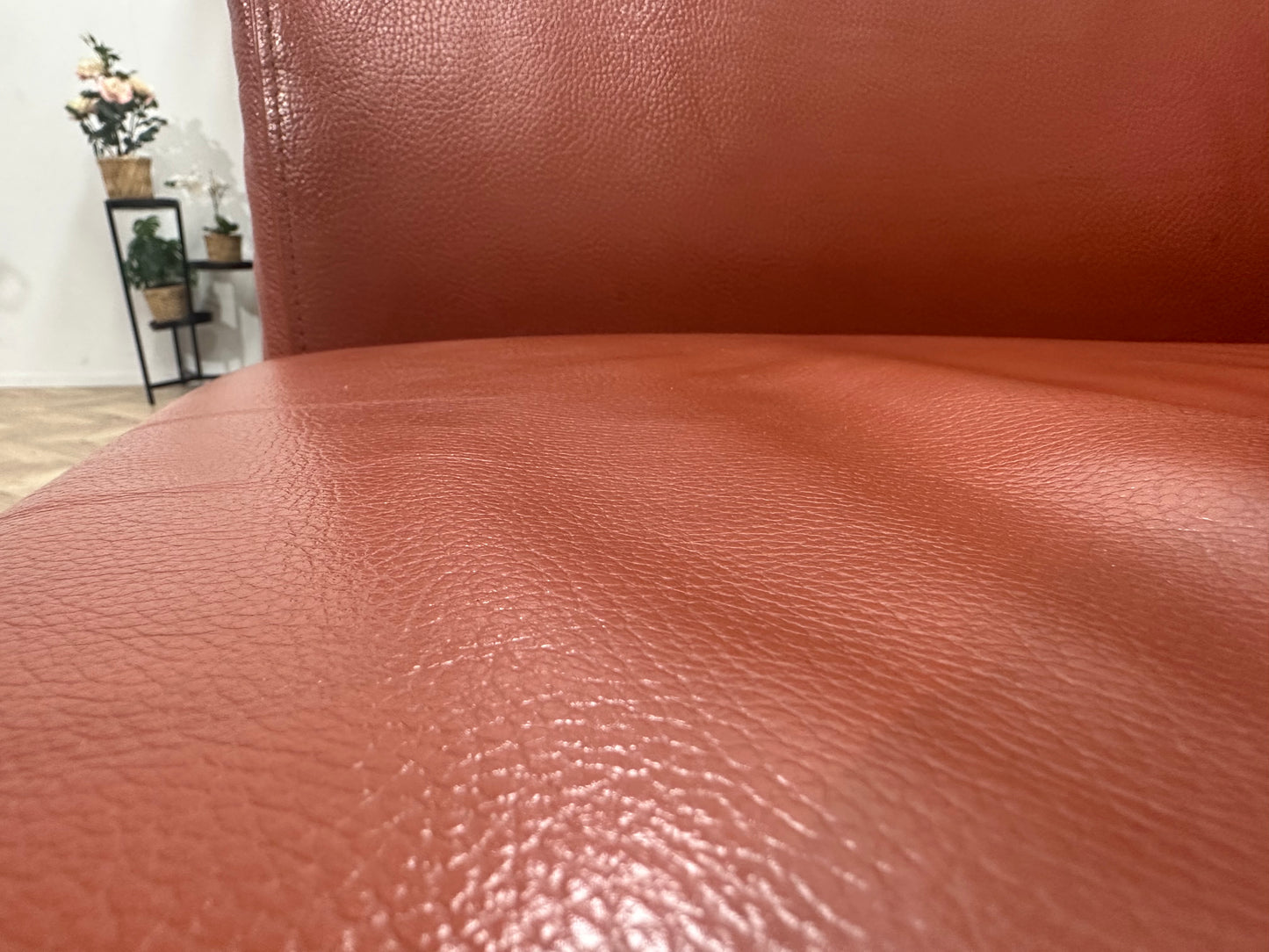 Licht Rode Echt Lederen Fauteuil ~ Losse Rugkussen Met Afneembare Hoes