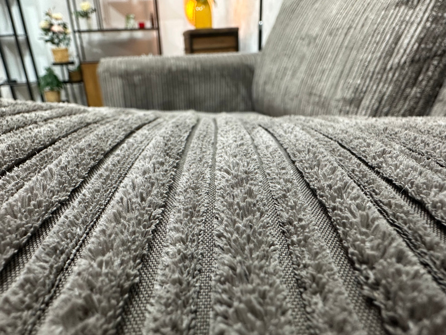 Taupe Ribstof Hoekbank ~ Losse Kussens Met Afneembare Hoezen