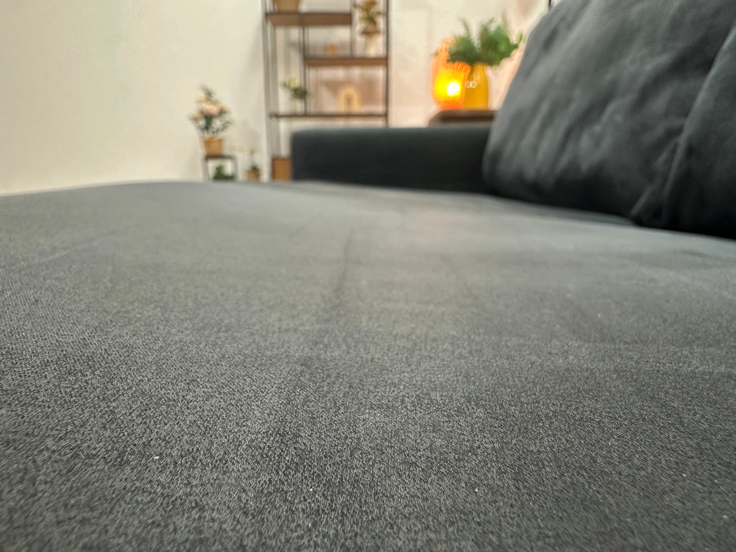 Zwarte Velvet 2.5-Zits Bank ~ Losse Kussens Met Afneembare Hoezen