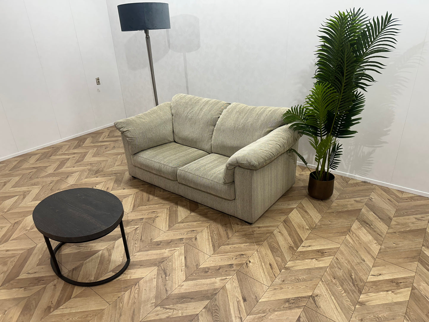 Crème 2-Zits Bank ~ Losse Kussens Met Afneembare Hoezen