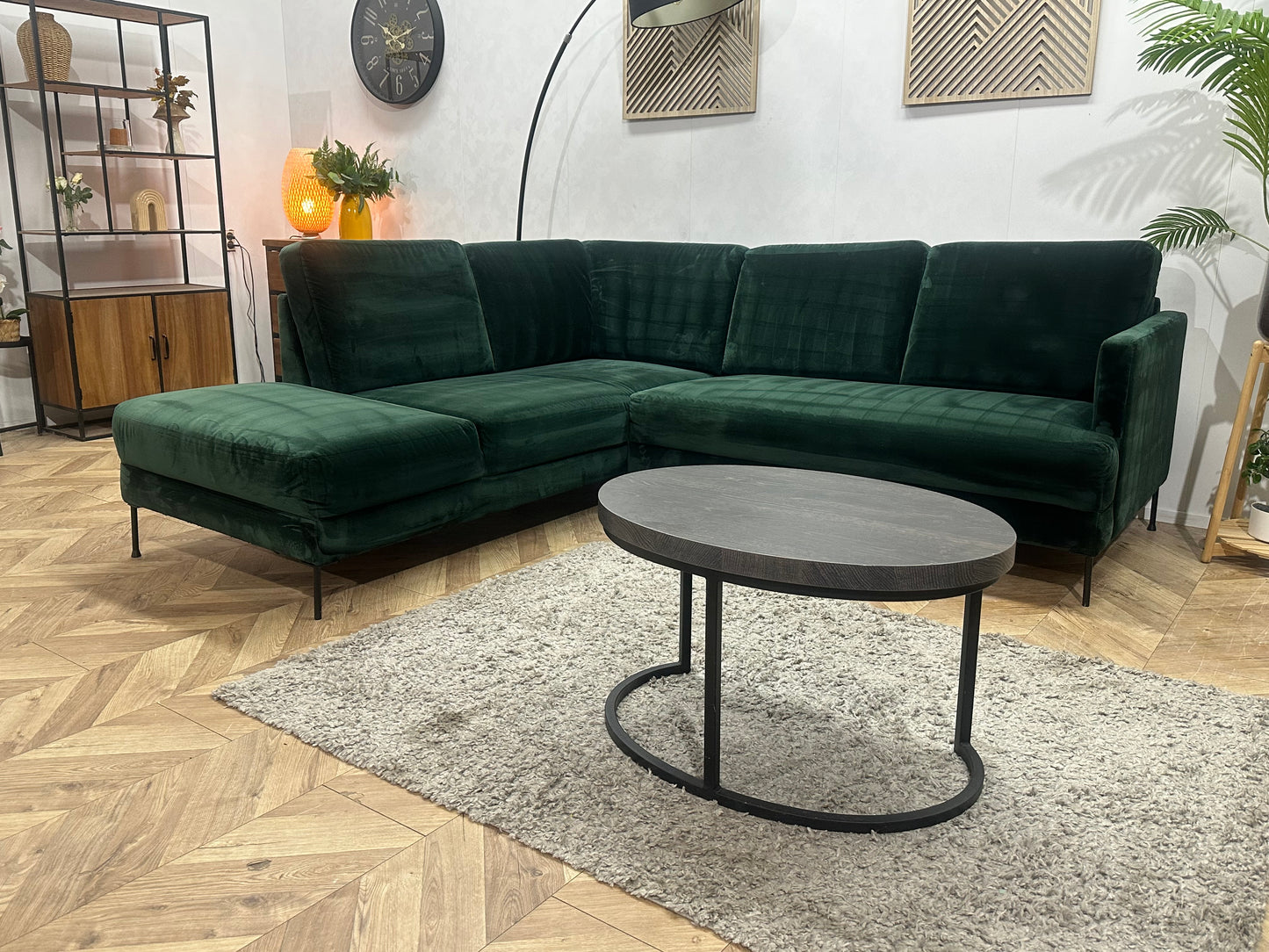 Groene Velvet Hoekbank ~ Losse Rugkussens Met Afneembare Hoezen