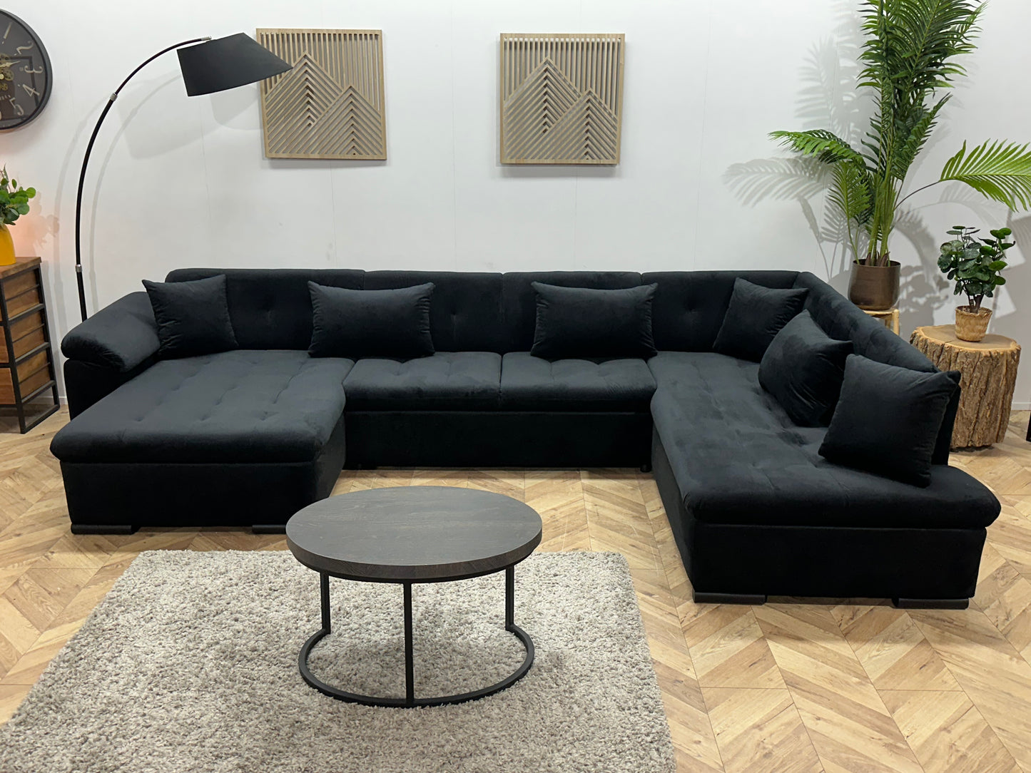!Showroommodel! Zwarte Velvet U Bank