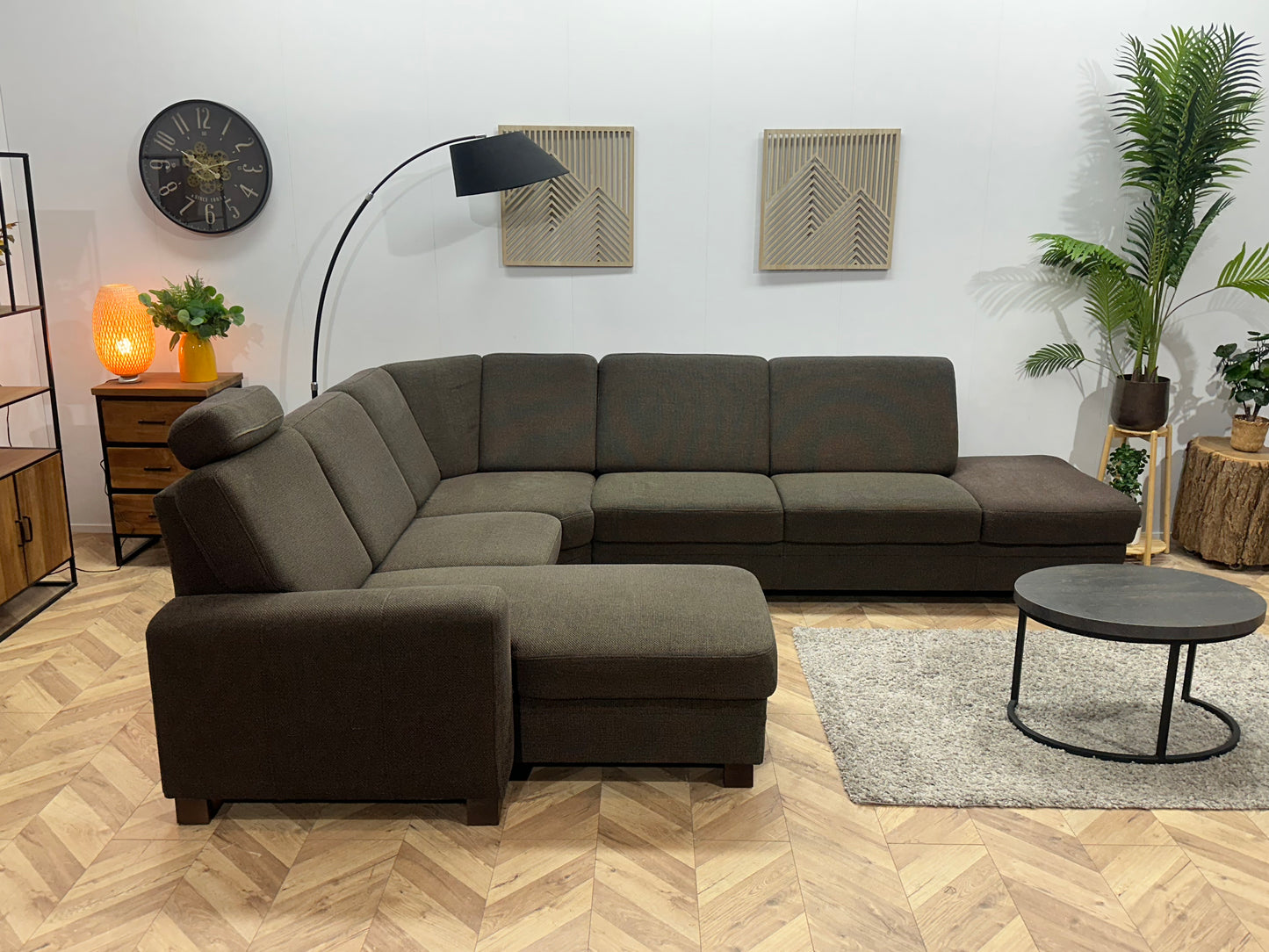 Bruine U Bank ~ Vaste Kussens