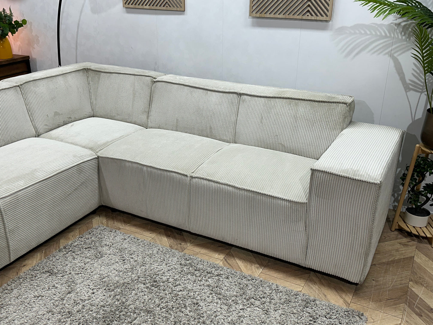 !Showroommodel! Witte/Crème Ribstof Hoekbank