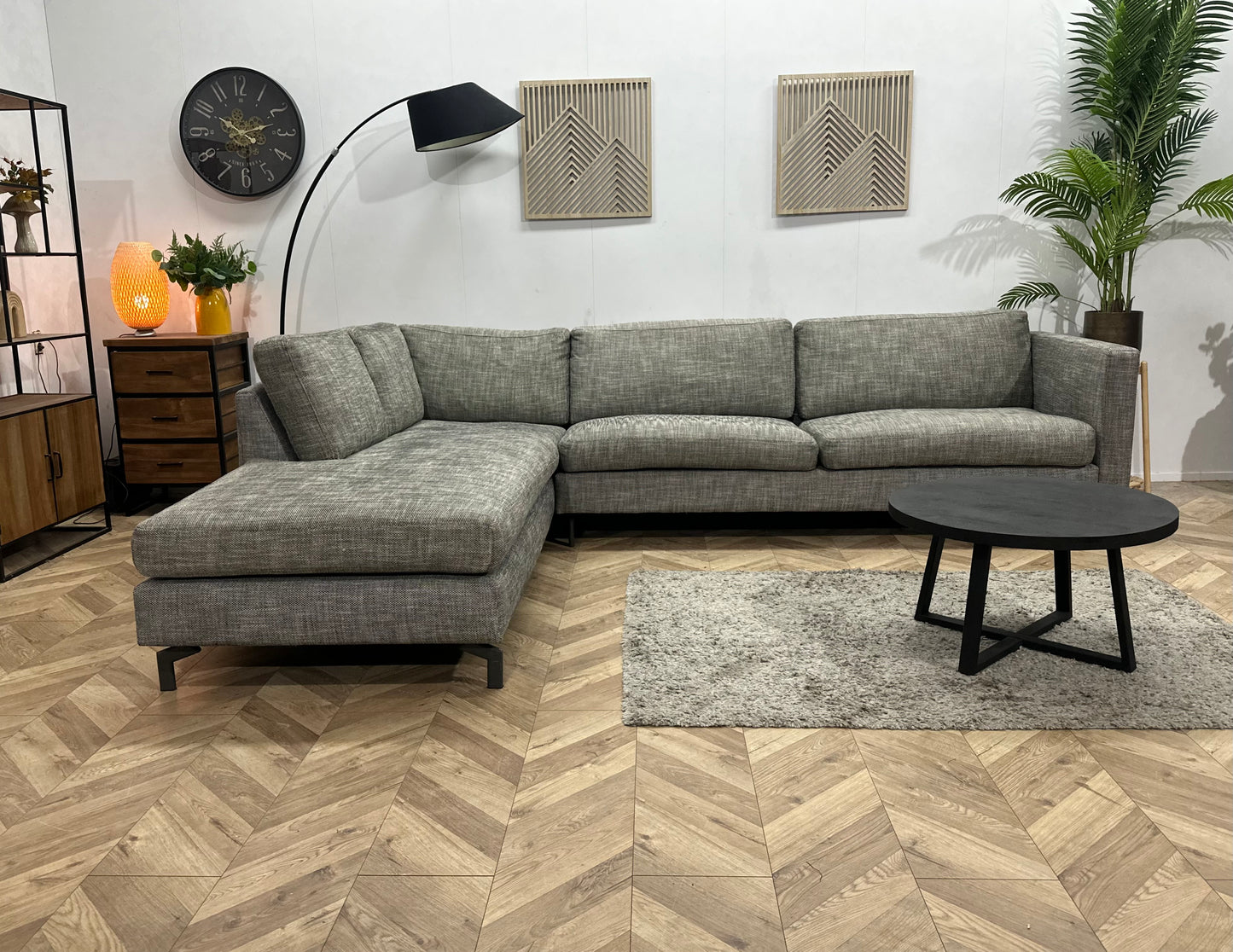 Grijze Hoekbank ~ Losse Kussens Met Afneembare Hoezen