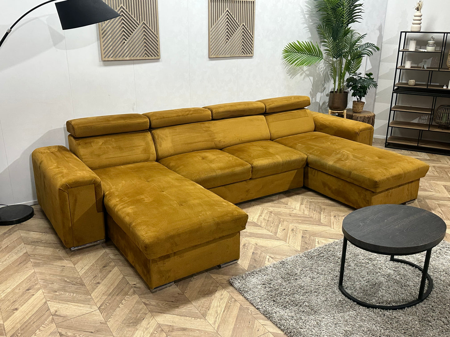 Gele Velvet U Bank ~ Slaapfunctie
