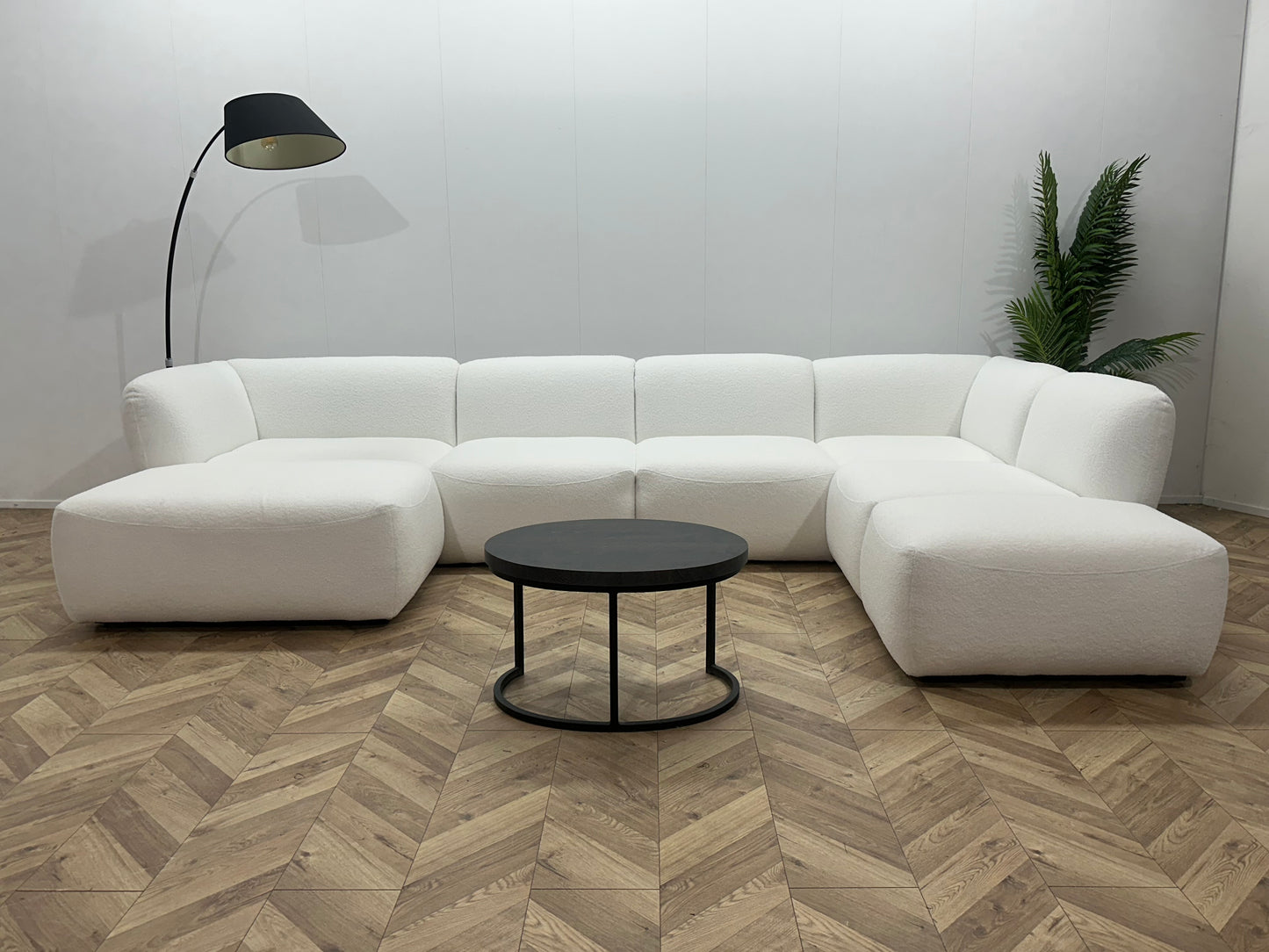 !Showroommodel! Witte Bouclé U Bank