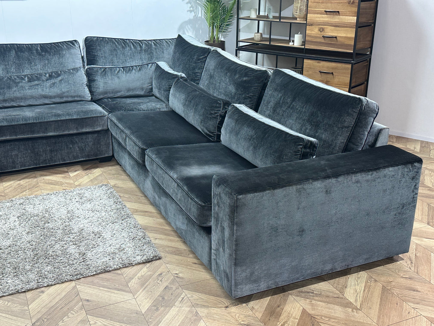 Antraciet Velvet Ruime U Bank ~ Losse Kussens Met Afneembare Hoezen