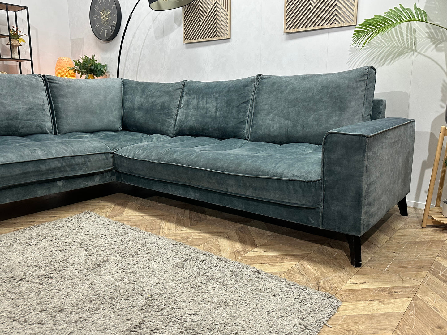 Blauwe/Grijze Velvet Hoekbank ~ Losse Rugkussens Met Afneembare Hoezen