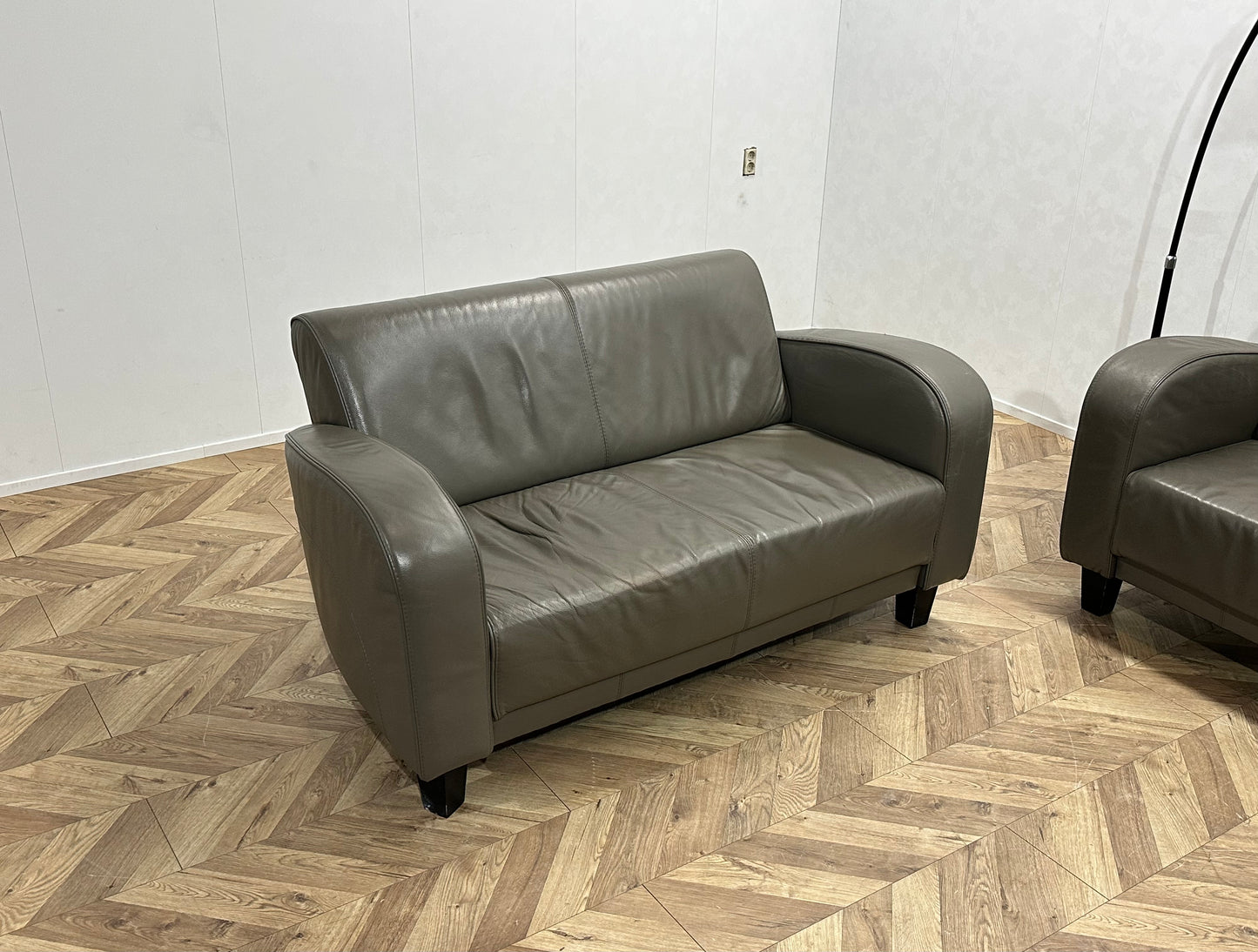 Grijze Echt Lederen Banken Set ~ Vaste Kussens