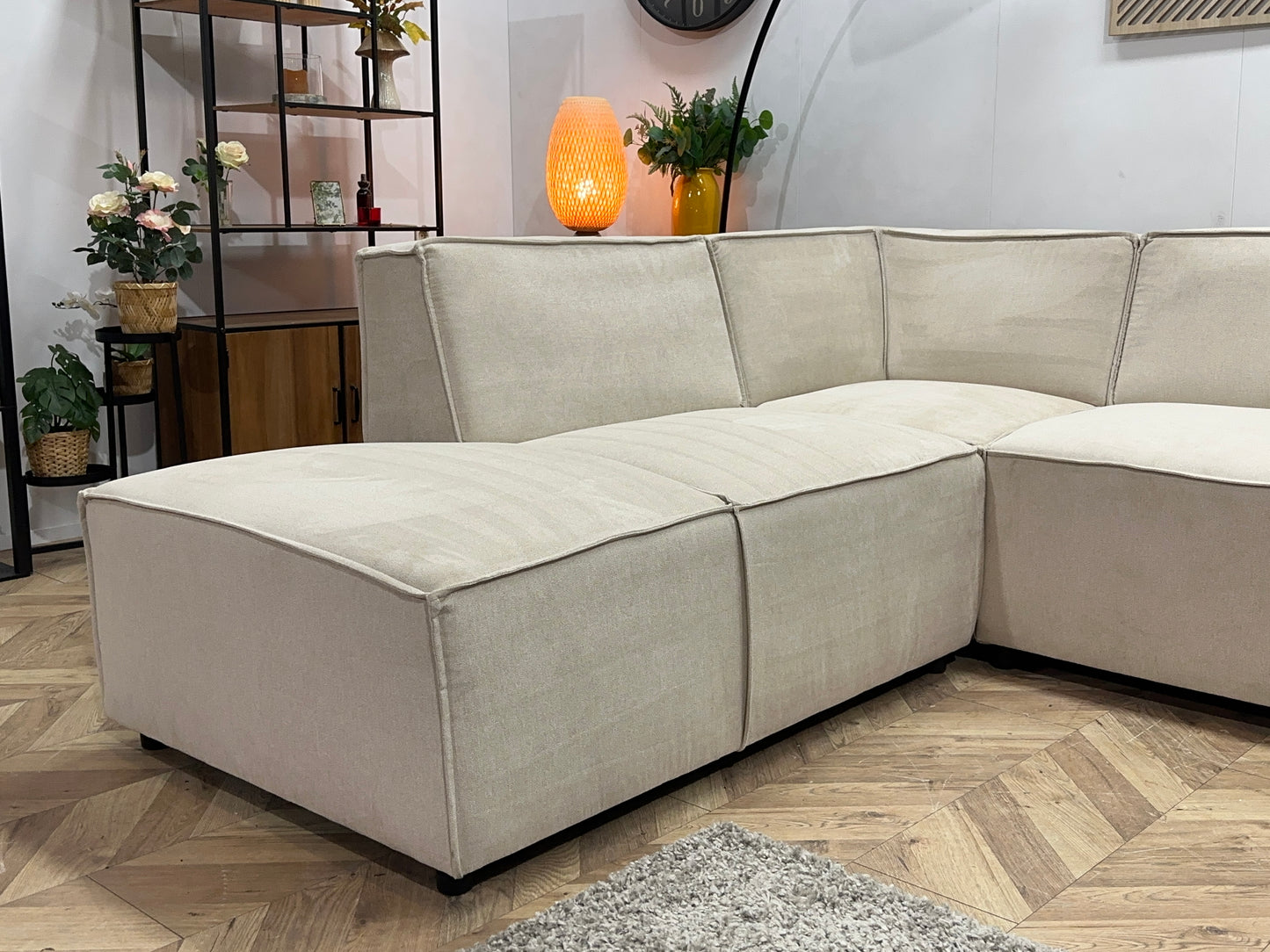 !Showroommodel! Crème Suède Stoffen U Bank