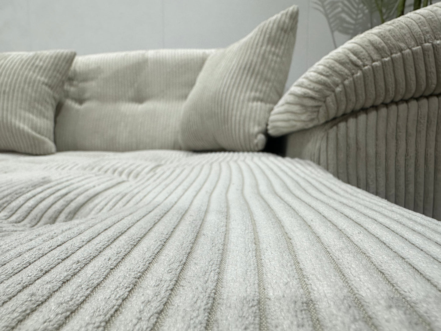!Showroommodel! Witte Ribstof U Bank
