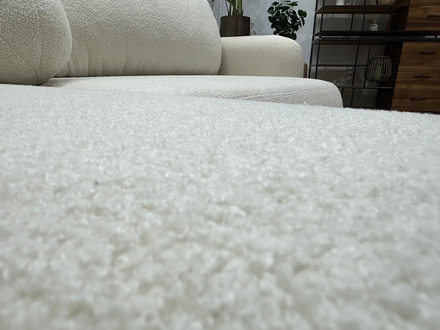 !Showroommodel! Crème Bouclé Stof Hoekbank ~ Losse Rugkussens