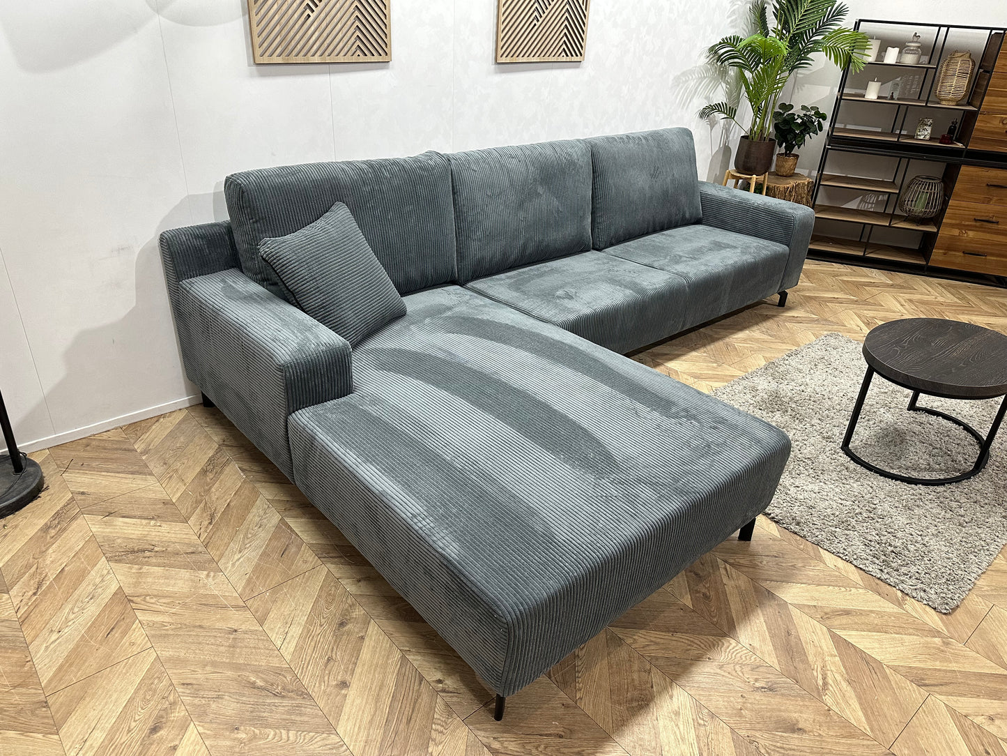 !Showroommodel! Blauwe Ribstof ~ Losse Rugkussens