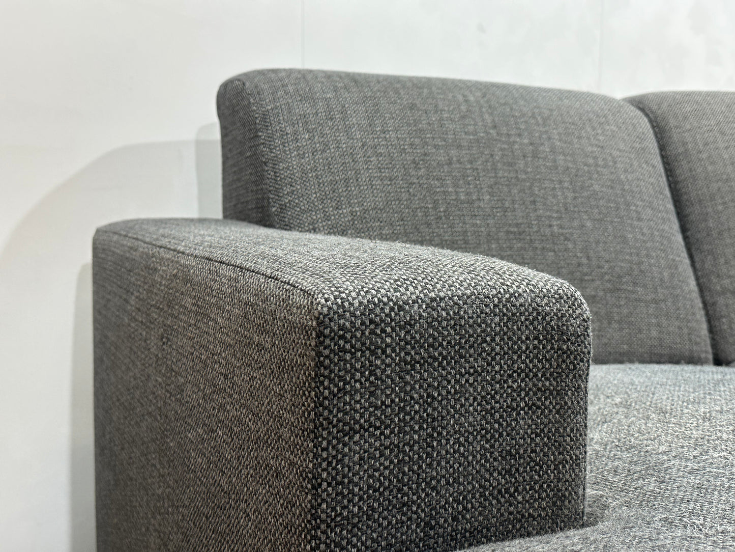 Grijze U Bank ~ Vaste Kussens