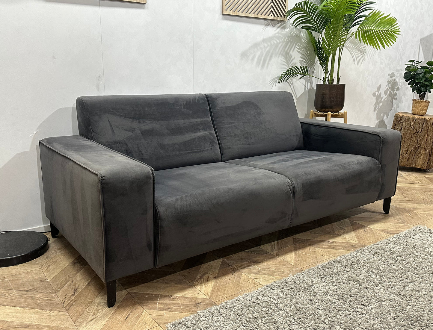 Antraciet Velvet 2.5-Zits Bank ~ Vaste Kussens