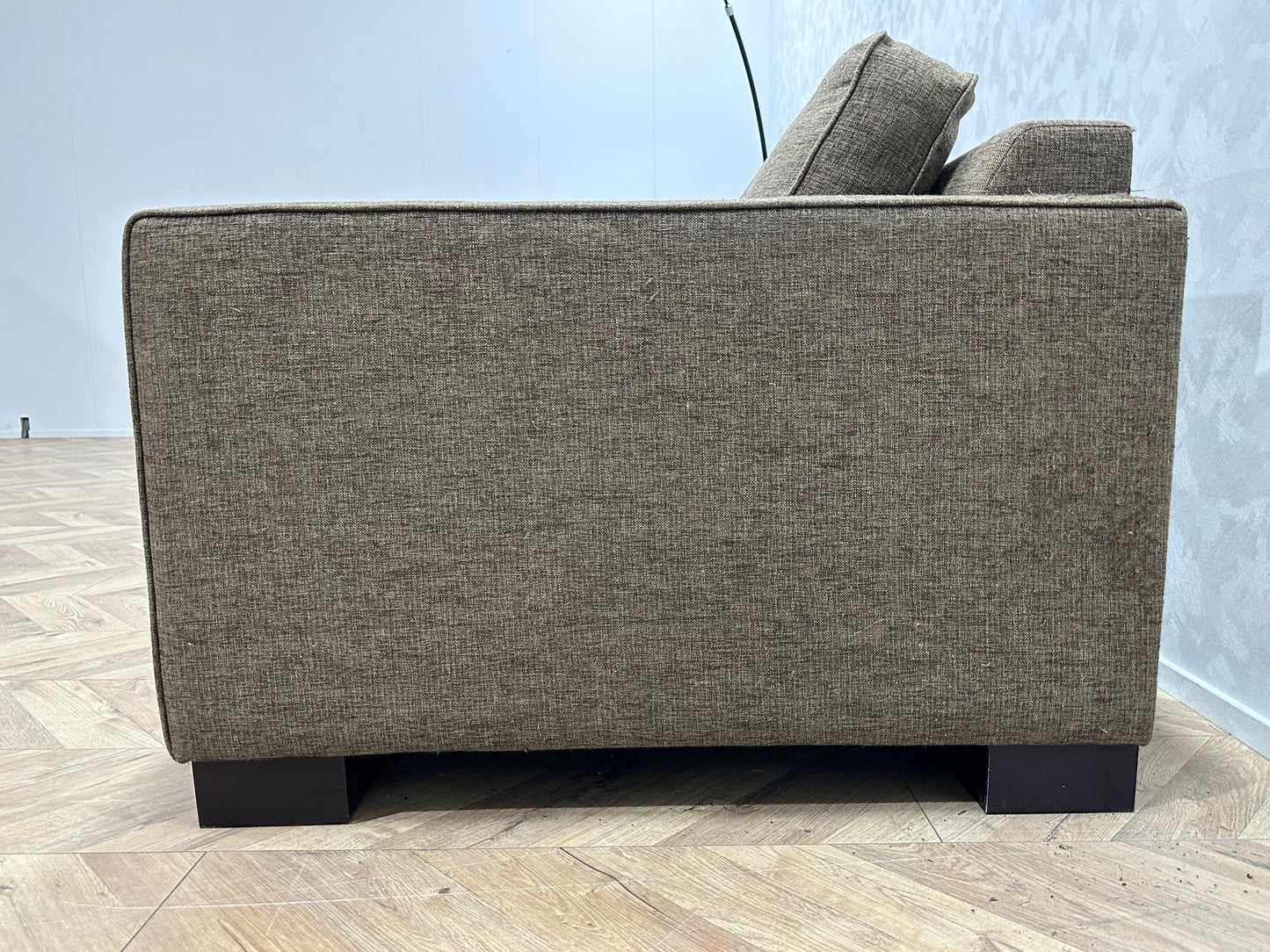 Bruine 2.5-Zits Bank ~ Losse Kussens Met Afneembare Hoezen