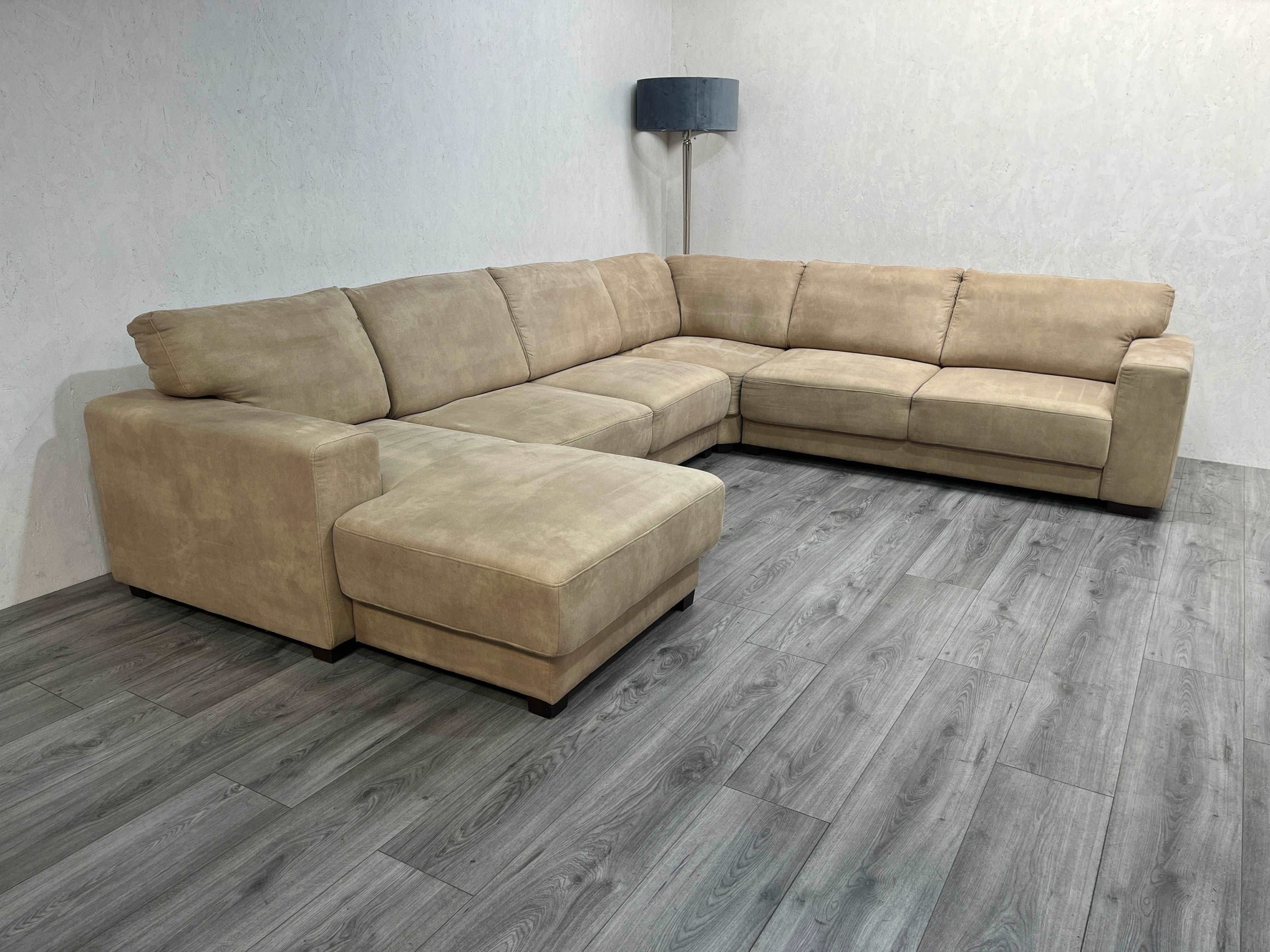 Beige / Crème U Bank ~ Nieuwstaat
