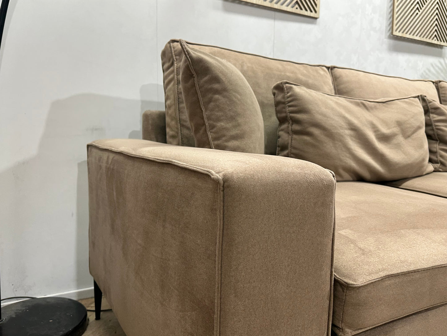Licht Bruine Velvet Hoekbank ~ Losse Kussens Met Afneembare Hoezen