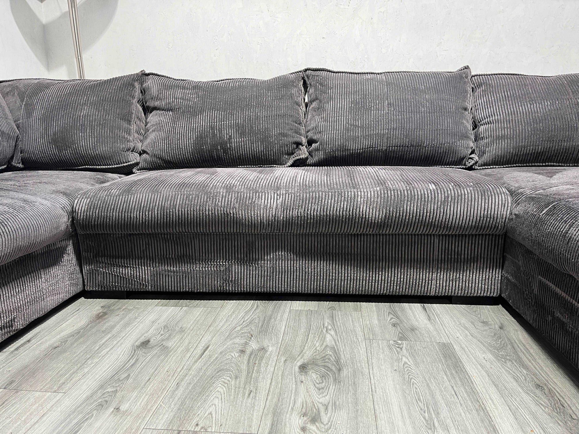 Antraciet Ribstof U Bank ~ Nieuwstaat