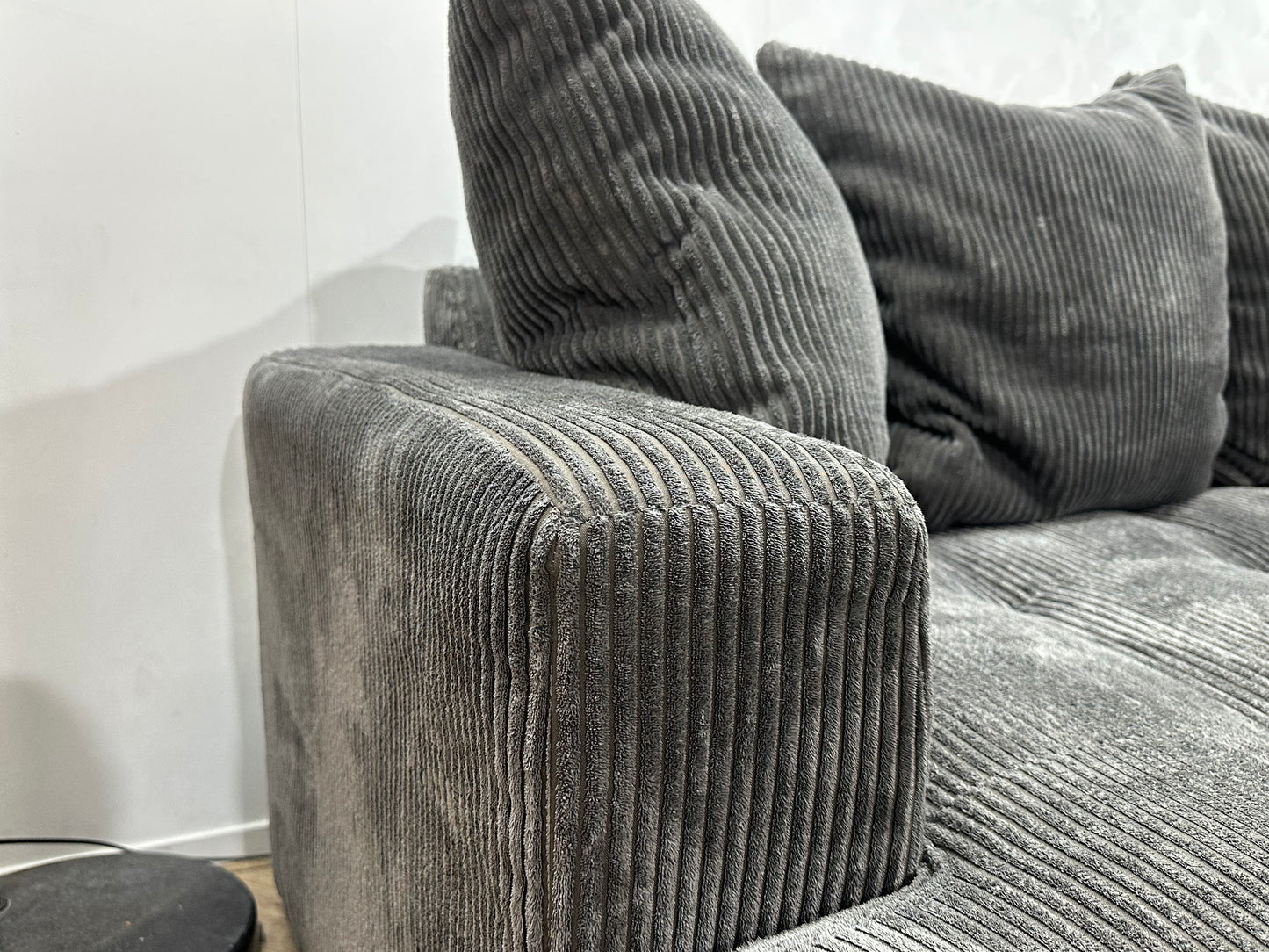 Antraciet Ribstof Hoekbank ~ Losse Kussens Met Afneembare Hoezen