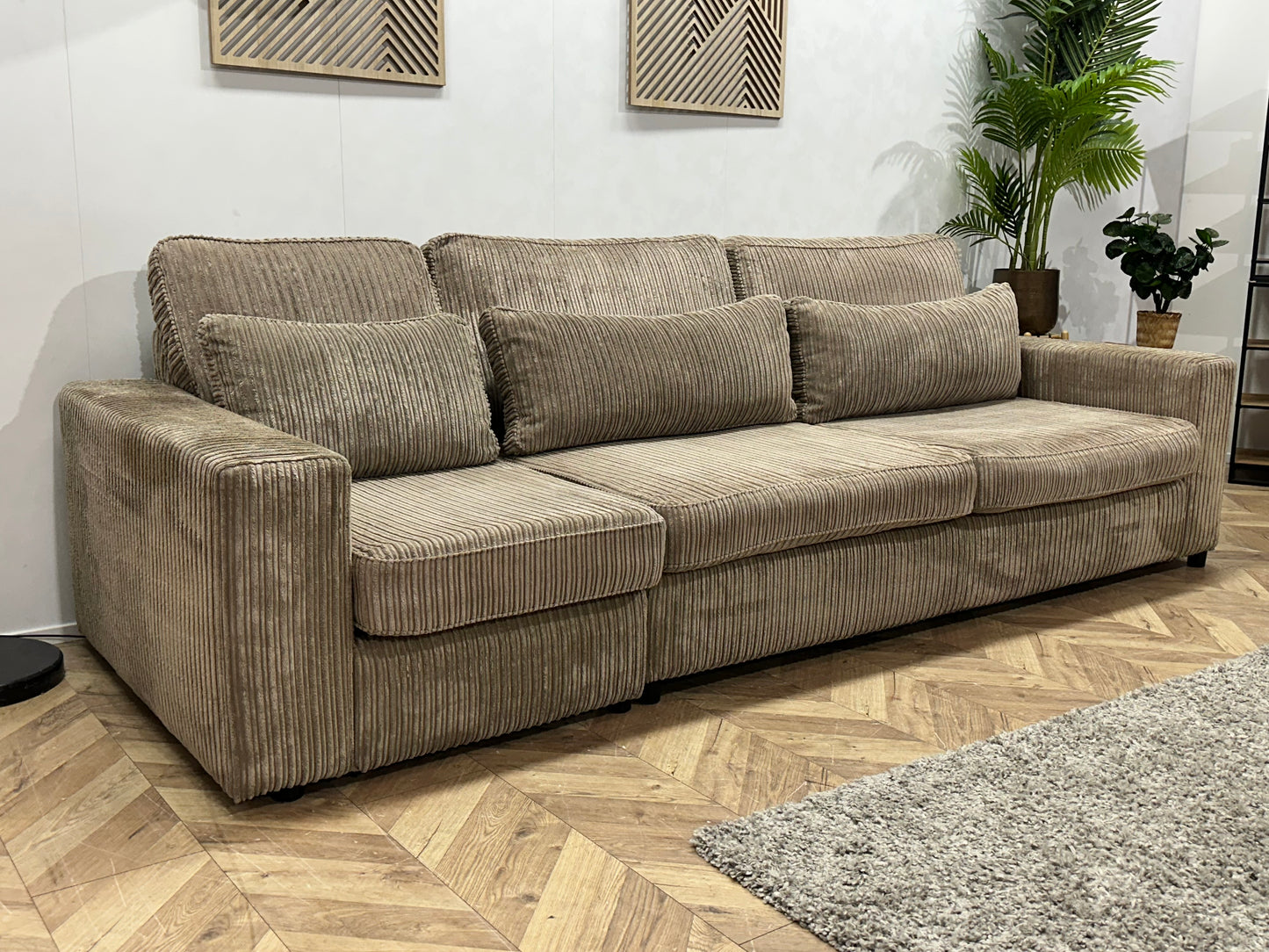 Beige Ribstof Ruime 3-Zits Bank Inc Hocker ~ Losse Kussens Met Afneembare Hoezen