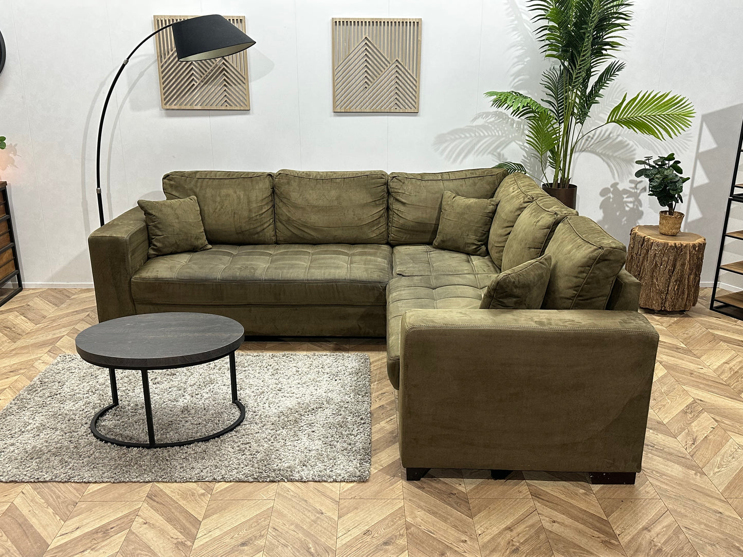 Donker Groene Suède Stoffen Hoekbank ~ Losse Rugkussens Met Afneembare Hoezen