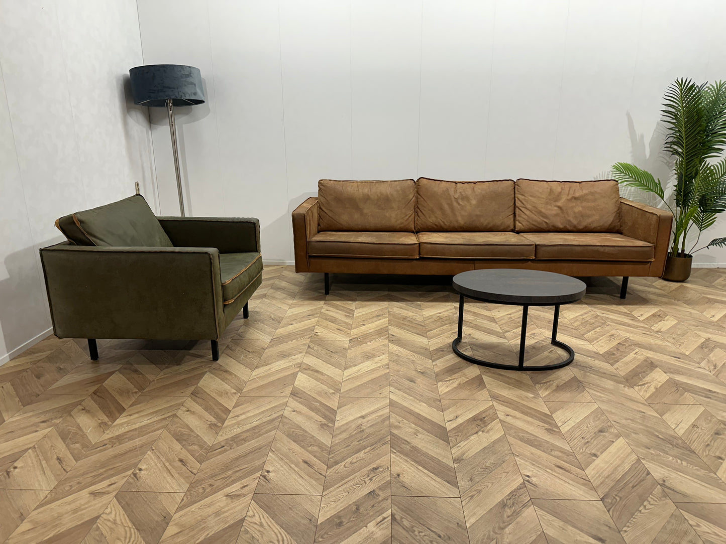 Be Pure Cognac Bruine 3-Zits Bank Inc. Groene Fauteuil - Losse Kussens