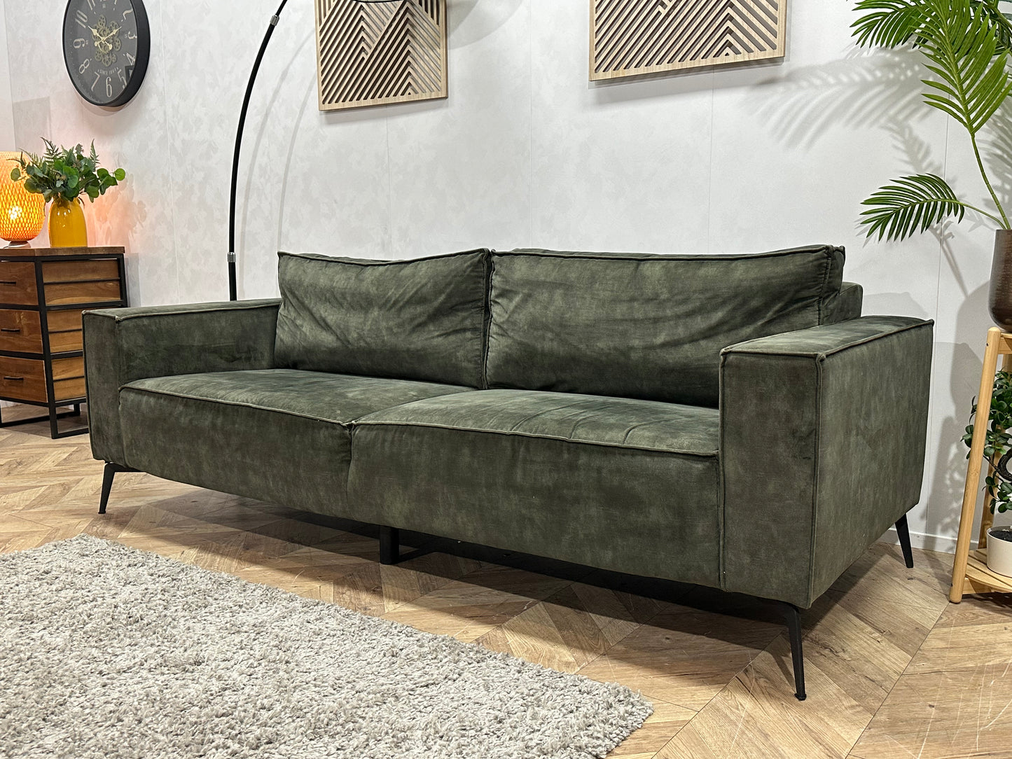 Groene Velvet 2.5-Zits Bank Inc Hocker ~ Losse Rugkussens Met Afneembare Hoezen