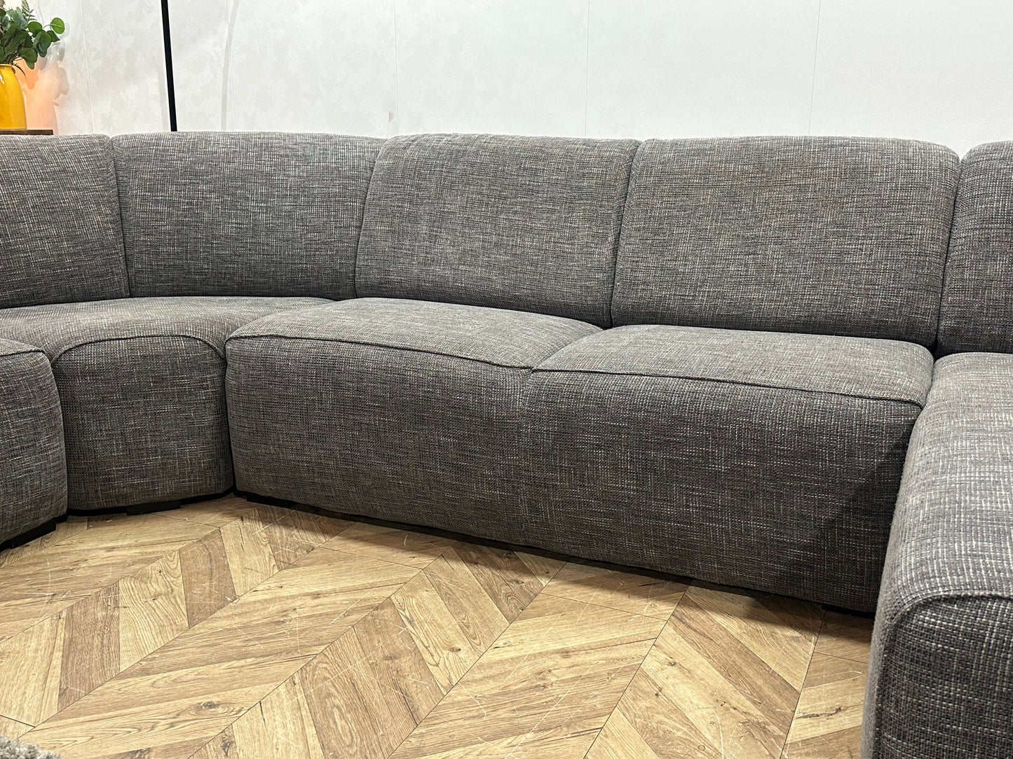 Grijze U Bank ~ Vaste Kussens