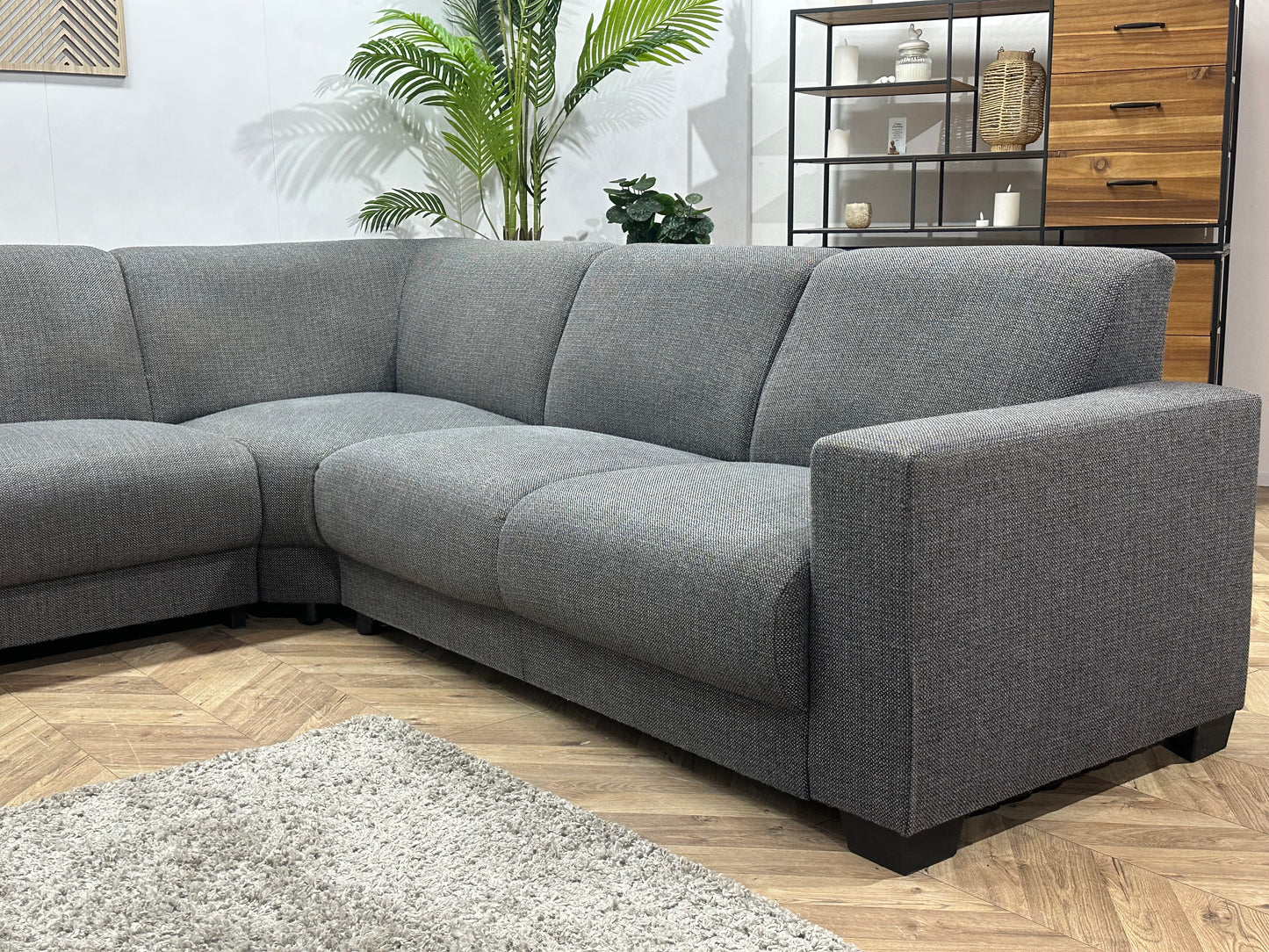 Grijze U Bank ~ Vaste Kussens