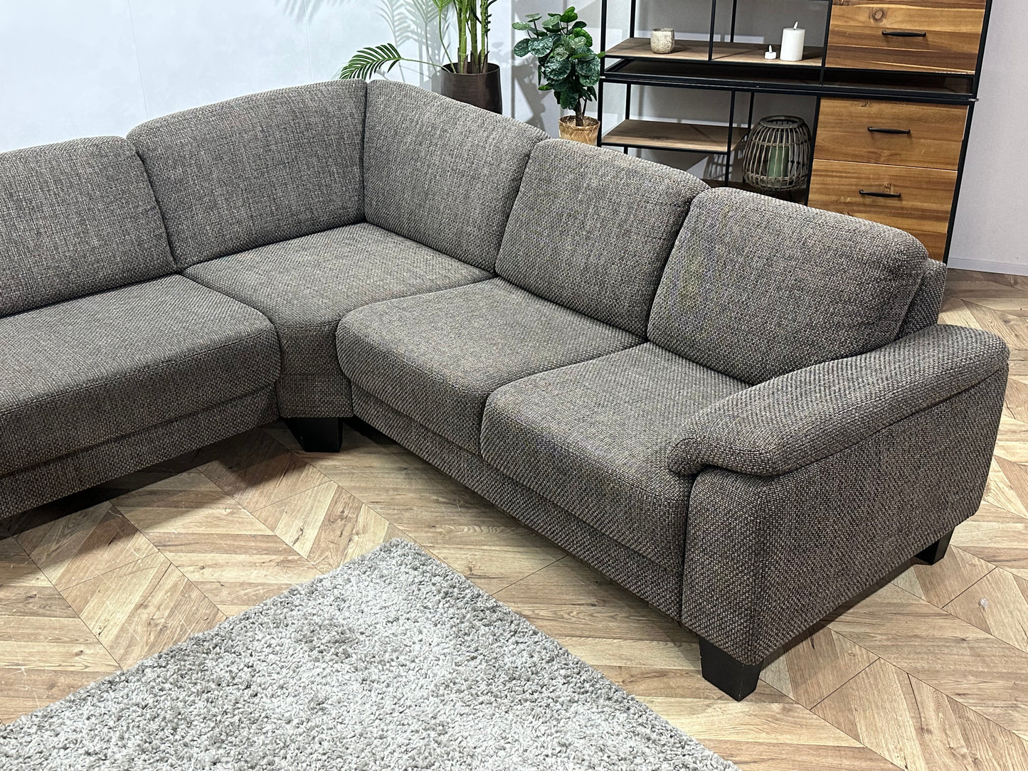 Bruine U Bank ~ Vaste Kussens