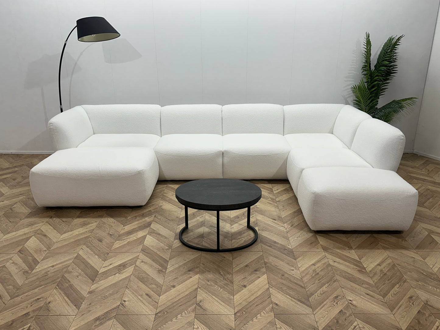 !Showroommodel! Witte Bouclé U Bank