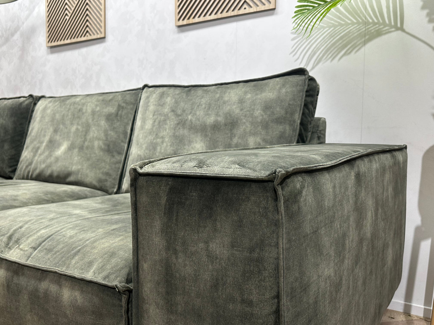 Groene Velvet Hoekbank ~ Losse Rugkussens Met Afneembare Hoezen