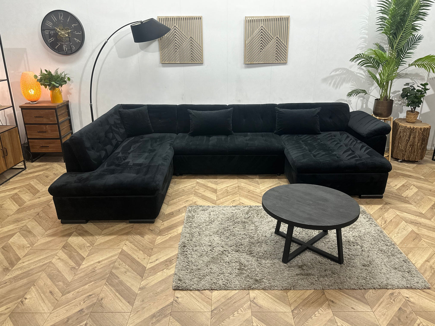 !Showroommodel! Zwarte Velvet U Bank