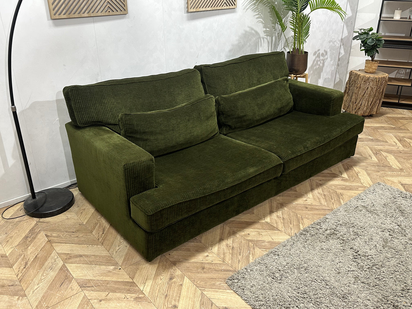 Groene Velvet 2.5-Zits Bank ~ Losse Kussens Met Afneembare Hoezen