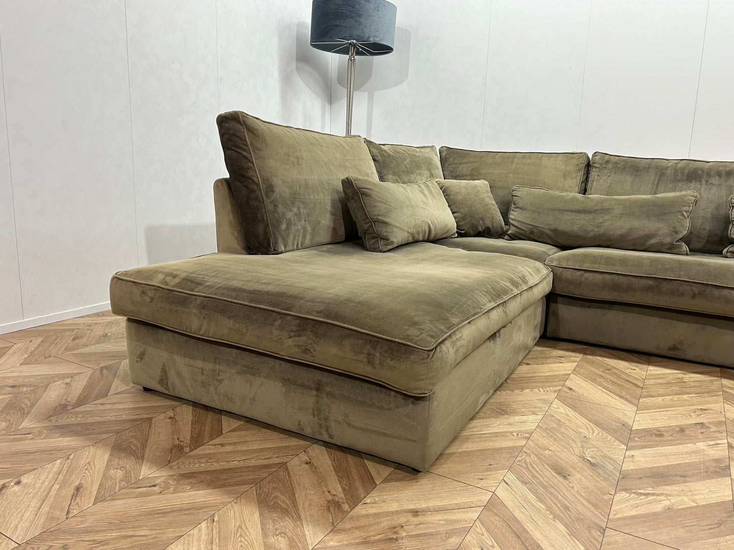 Licht Bruine Velvet Hoekbank ~ Losse Kussens Met Afneembare Hoezen