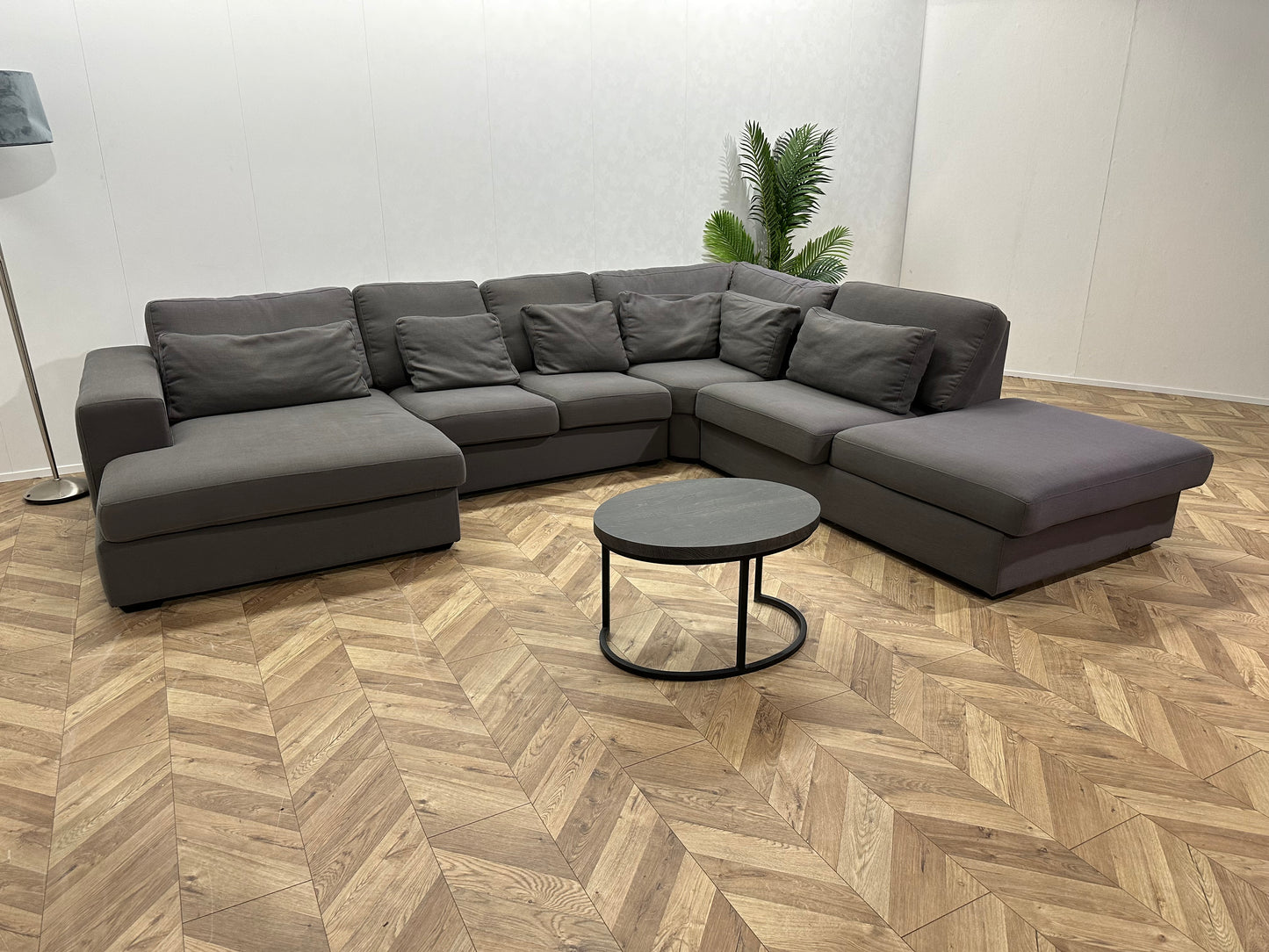 Ruime Grijze U Bank ~ Losse Kussens Met Afneembare Hoezen