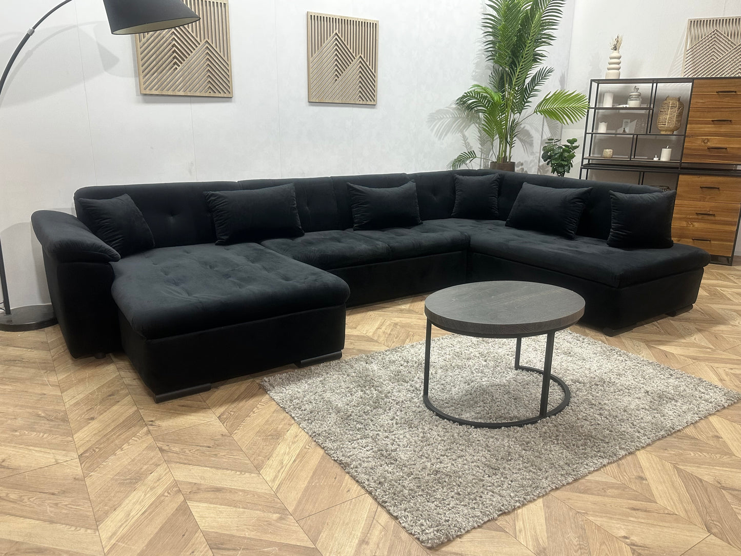 !Showroommodel! Zwarte Velvet U Bank