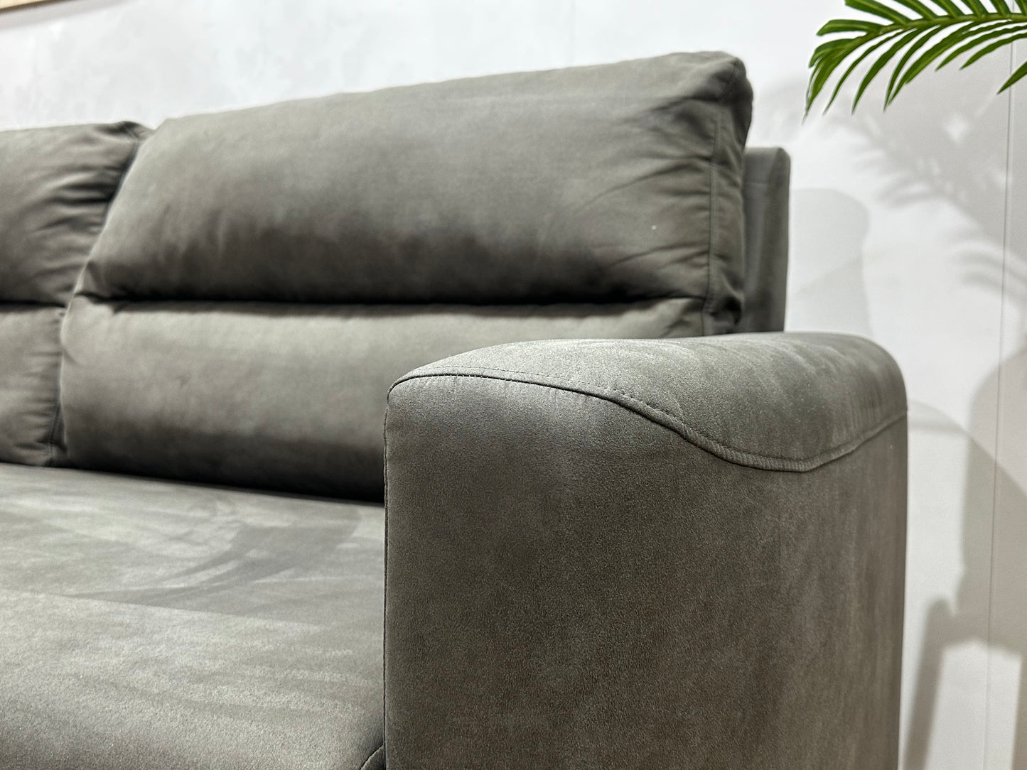 Antraciet Suède Stoffen 2.5-Zits Bank ~ Losse Rugkussens Met Afneembare Hoezen